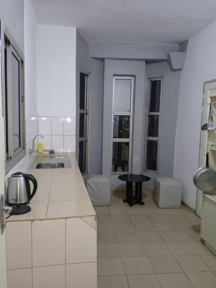 Appart Meuble Le Dakota Yaoundé Exterior foto